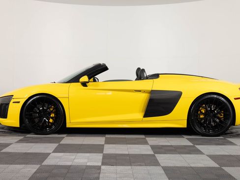 Used 2017 Audi R8 V10 AWD/4WD image 16