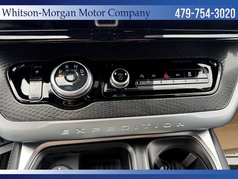 New 2026 Ford Expedition Platinum w/ Stealth Appearance Package image 25