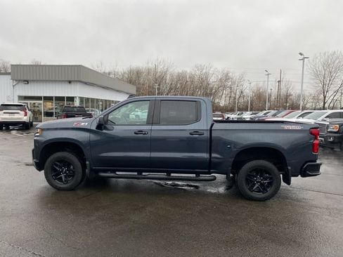 Used 2021 Chevrolet Silverado 1500 LT Trail Boss w/ Convenience Package II AWD/4WD image 3