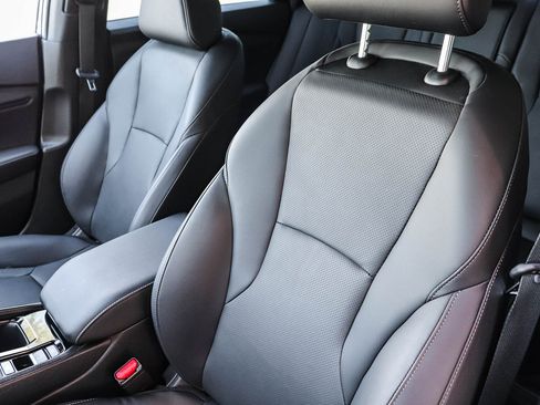 Used 2025 Honda Accord Sport image 30