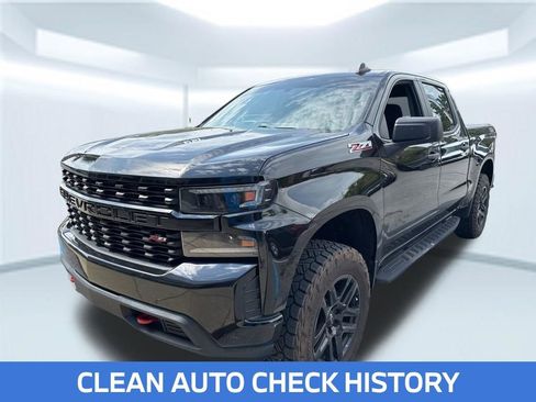 Used 2022 Chevrolet Silverado 1500 Custom Trail Boss AWD/4WD image 2