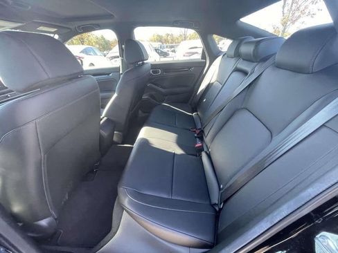 Used 2025 Honda Civic Sport Touring image 11