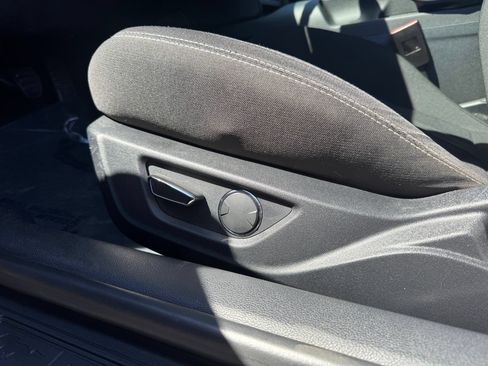 Used 2018 Ford Mustang GT RWD image 47