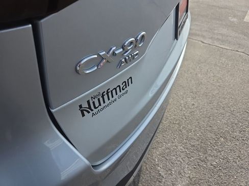 Used 2024 MAZDA CX-90 3.3 Turbo w/ Premium Package image 12