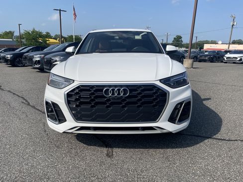 Certified 2024 Audi Q5 2.0T Premium Plus AWD/4WD image 2