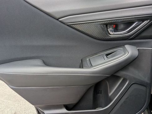 Used 2025 Subaru Outback Premium image 29