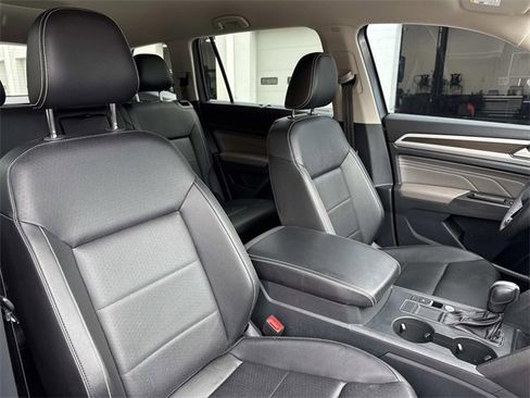 Used 2023 Volkswagen Atlas SE image 10