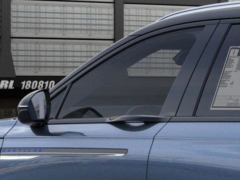 New 2026 Lincoln Nautilus Reserve image 20