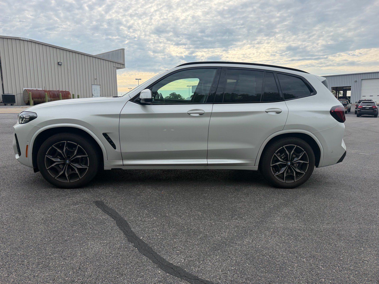 Used 2024 BMW X3 xDrive30i w/ Premium Package AWD/4WD image 10