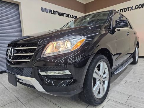 Used 2015 Mercedes-Benz ML 350 2WD w/ Premium 1 Package image 2