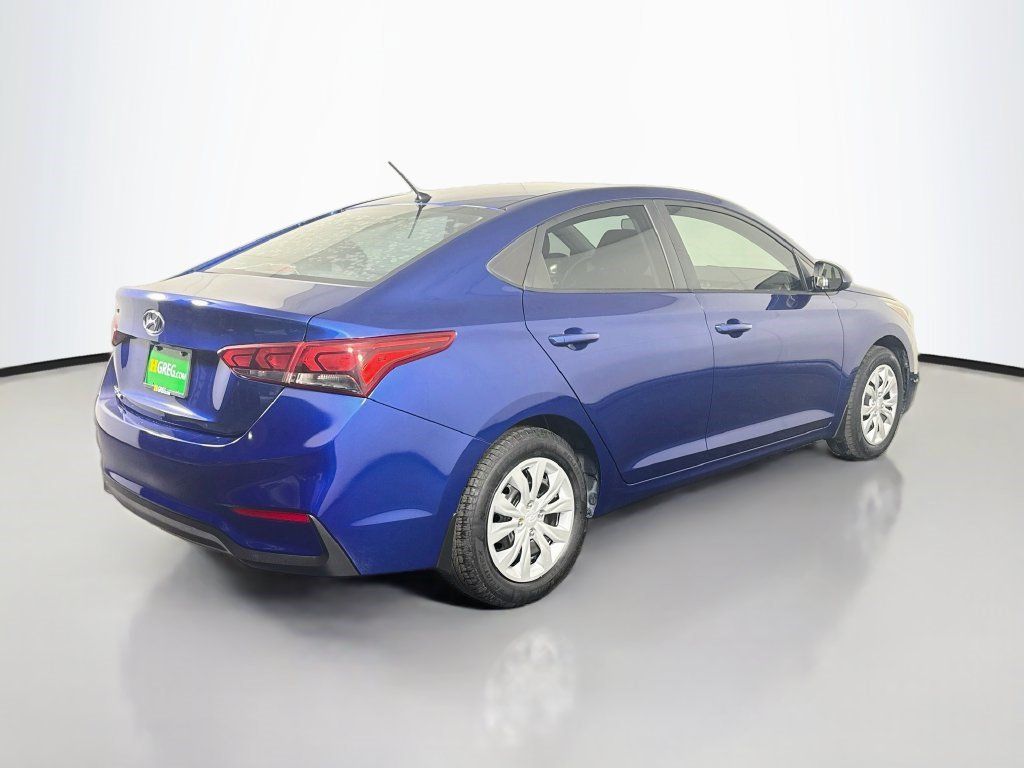 Used 2020 Hyundai Accent SE FWD image 10