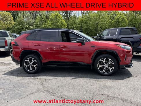 Used 2022 Toyota RAV4 XSE w/ Weather Package AWD/4WD image 9