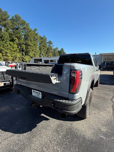 Used 2024 GMC Sierra 2500 AT4X w/ AT4X AEV Edition AWD/4WD image 5