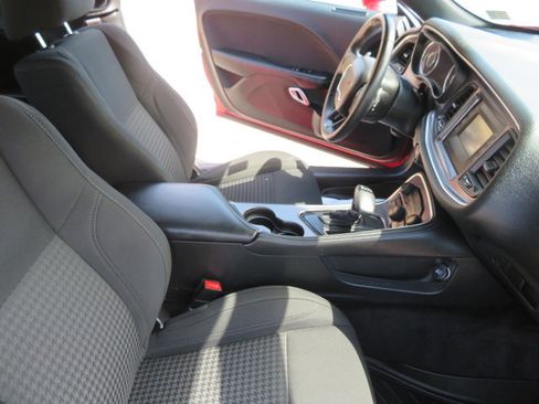 Used 2015 Dodge Challenger SXT w/ Super Sport Group (SS/T) image 18