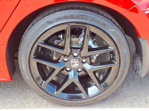Used 2022 Honda Civic Sport image 9