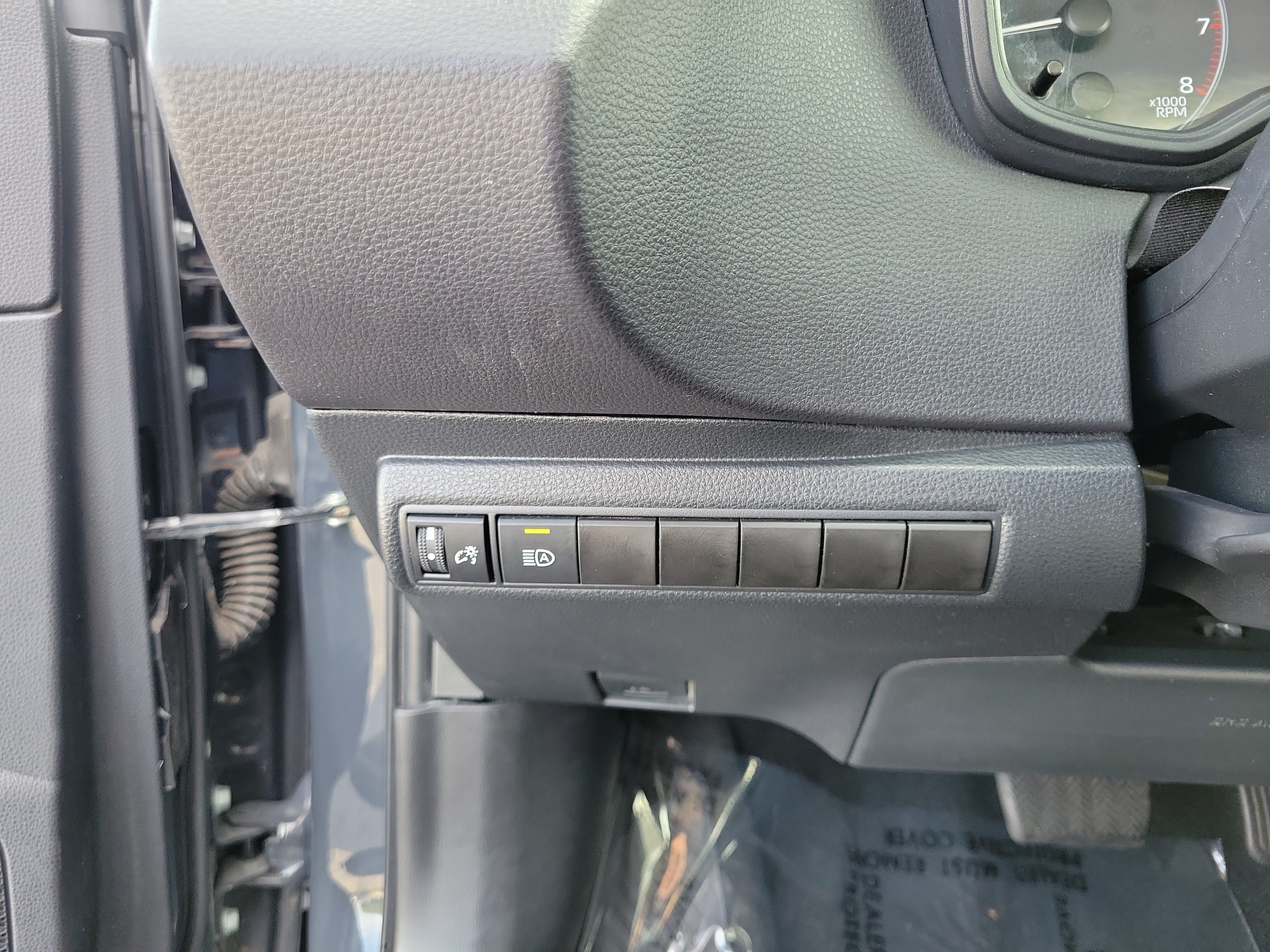 Used 2024 Toyota Corolla LE FWD image 20