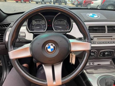 Used 2003 BMW Z4 2.5i RWD image 12
