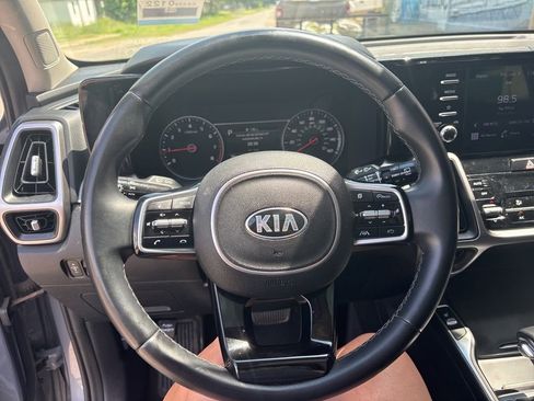 Used 2021 Kia Sorento S w/ Panoramic Sunroof Package AWD/4WD image 14