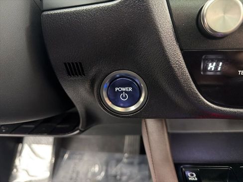 Used 2020 Lexus RX 450h AWD w/ Luxury Package image 20