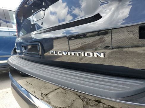 New 2026 GMC Yukon XL Elevation w/ Elevation Premium Package AWD/4WD image 9