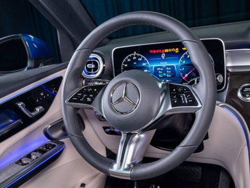 Certified 2026 Mercedes-Benz GLC 300 image 18