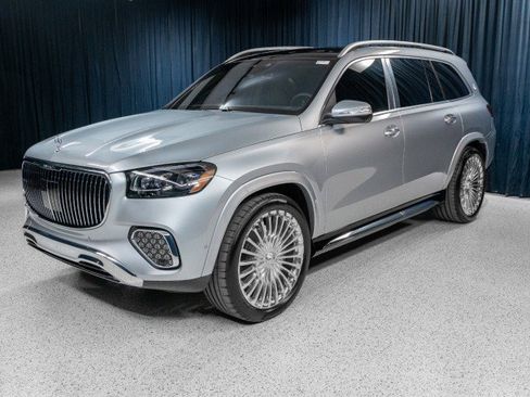 New 2026 Mercedes-Benz Maybach GLS 600 4MATIC image 1