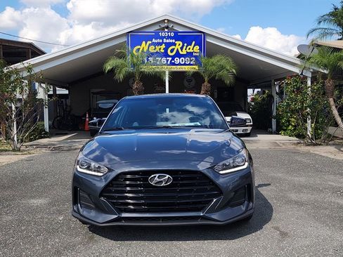 Used 2019 Hyundai Veloster 2.0 image 3