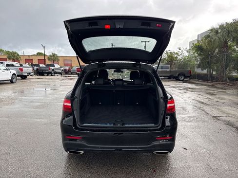 Used 2019 Mercedes-Benz GLC 300 image 28