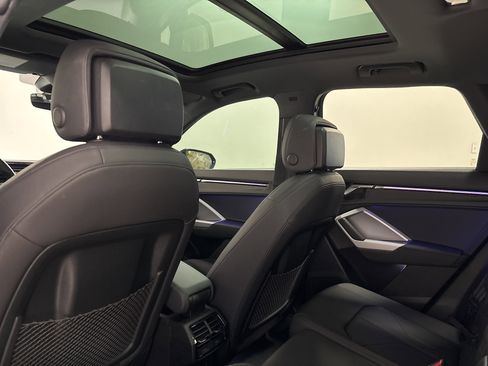 Used 2022 Audi Q3 2.0T Premium Plus w/ Premium Plus Package image 21