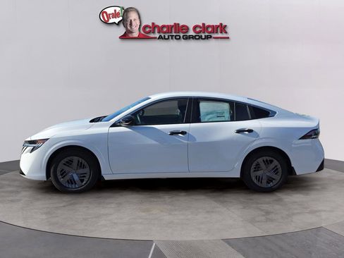 New 2026 Nissan Sentra S w/ Floor Mat Package FWD image 3