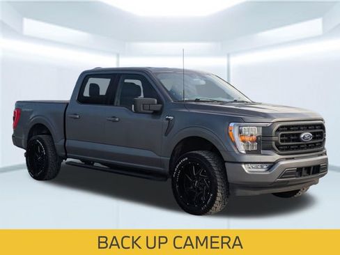 Used 2023 Ford F150 XLT w/ Equipment Group 302A High RWD image 9