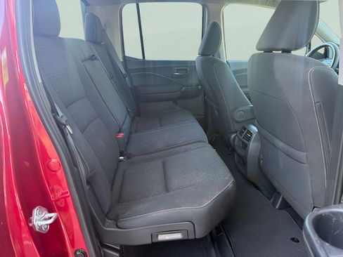 Used 2023 Honda Ridgeline Sport image 12