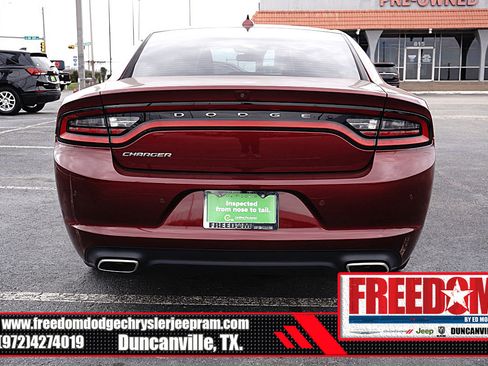 Certified 2023 Dodge Charger SXT image 4