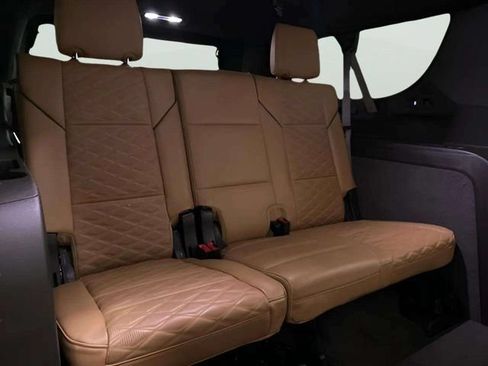 Used 2023 Cadillac Escalade ESV Sport w/ Touring Package AWD/4WD image 43