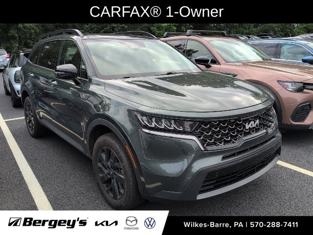 Used 2022 Kia Sorento S w/ Panoramic Sunroof Package AWD/4WD image 3