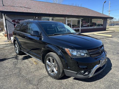 Used 2016 Dodge Journey Crossroad w/ Rear Seat Video Group I image 2