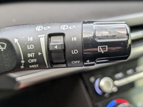 Used 2024 Hyundai Santa Fe SEL FWD image 26