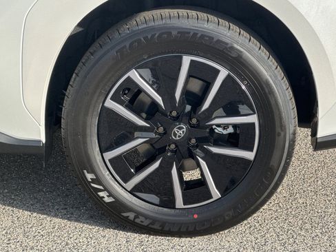 New 2026 Toyota bZ XLE Plus image 24