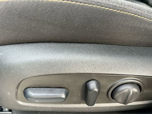 Used 2024 Chevrolet Equinox LT w/ LPO, Floor Liner Package FWD image 16
