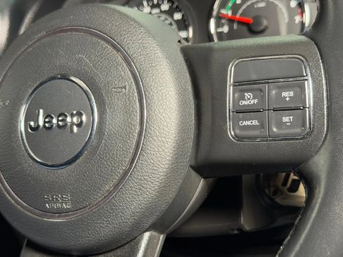 Used 2017 Jeep Wrangler Unlimited Sport w/ Quick Order Package 23S AWD/4WD image 32