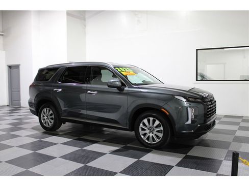 Used 2025 Hyundai Palisade SEL image 1