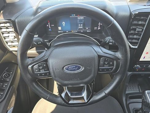 Used 2024 Ford Ranger XLT w/ Technology Package AWD/4WD image 9