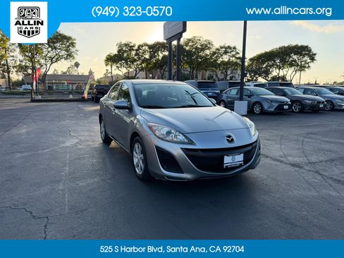 Used 2011 MAZDA MAZDA3 i Touring FWD image 3