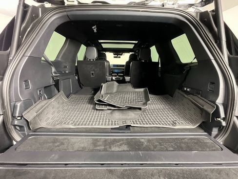 Used 2025 Lincoln Navigator Reserve w/ Jet Appearance Package image 28