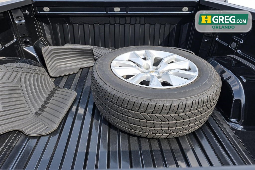 Used 2024 Chevrolet Silverado 1500 Custom RWD image 17