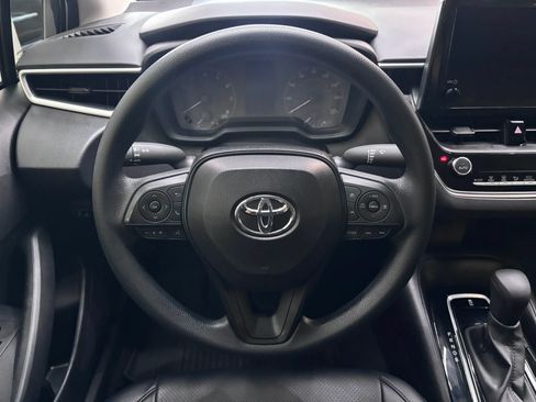 Used 2024 Toyota Corolla LE FWD image 6