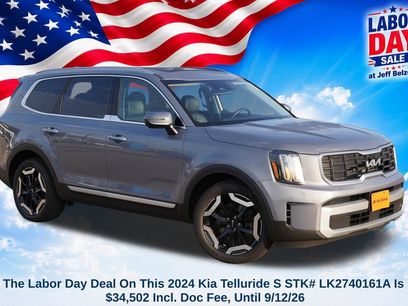 Certified 2024 Kia Telluride S w/ S Sunroof Package