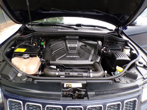 Used 2015 Jeep Grand Cherokee Overland AWD/4WD image 33