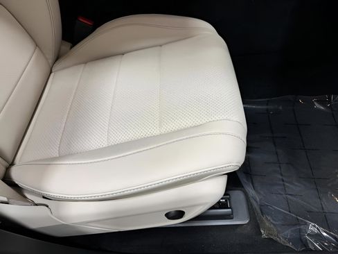 Certified 2025 Mercedes-Benz GLE 450 4MATIC image 20