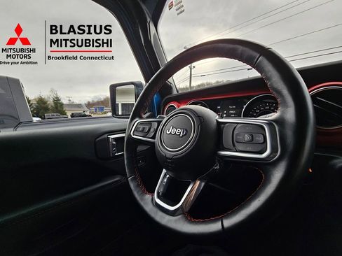 Used 2022 Jeep Gladiator Rubicon w/ LED Lighting Group image 26